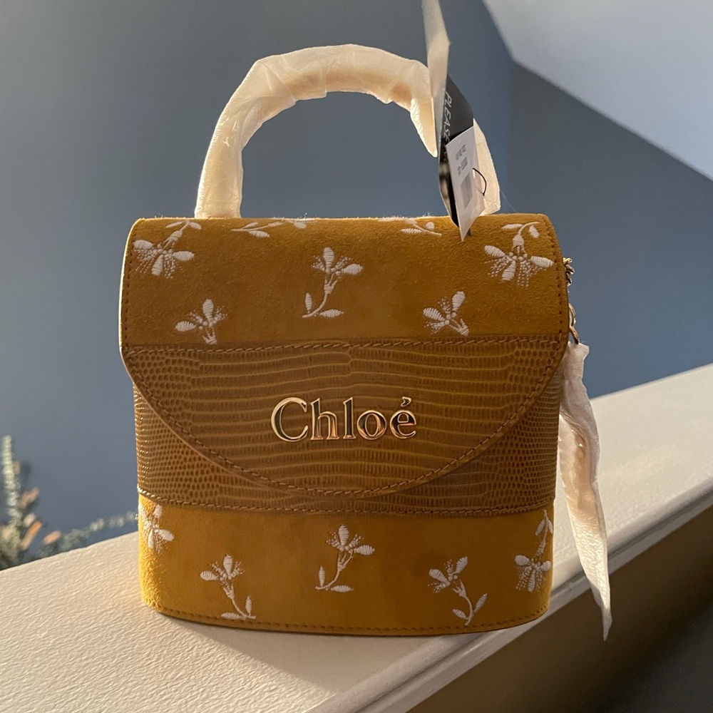 CHLOÉ Aby Lock Small Lizard-effect Leather-trimmed Embroidered Suede Bag - Picture 2 of 16